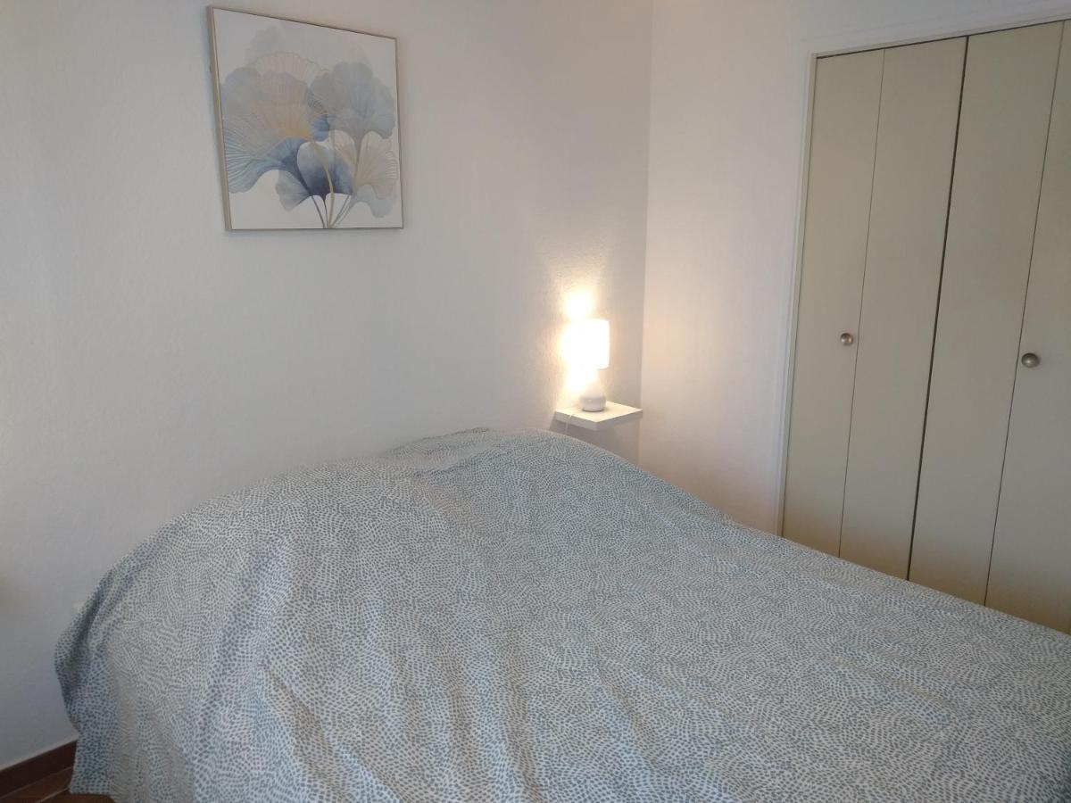 Capri Apartment Saint-Elme Exterior photo
